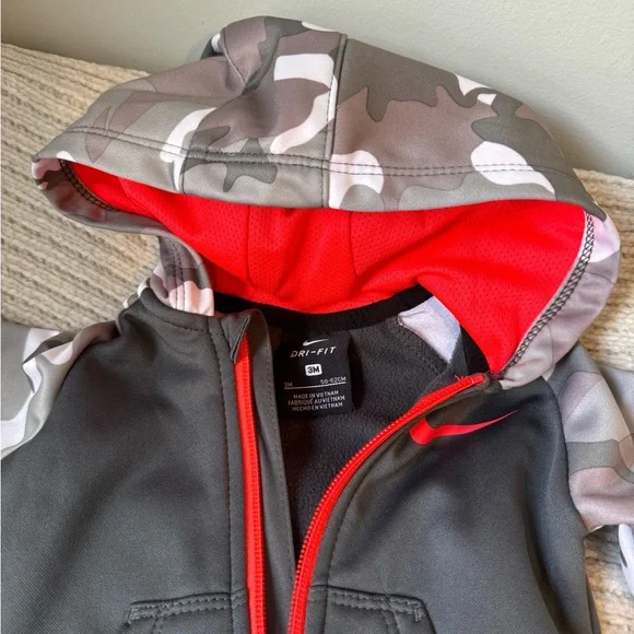 Nike onesie sweatsuit - Picture 2 of 2